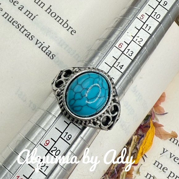 Alquimia Jewelry - Alquimia Silver and  Turquoise statement gem ring